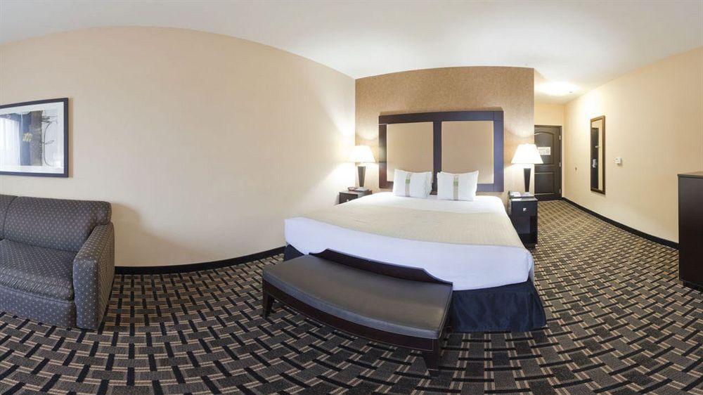 Holiday Inn Arlington Northeast By Ihg Buitenkant foto