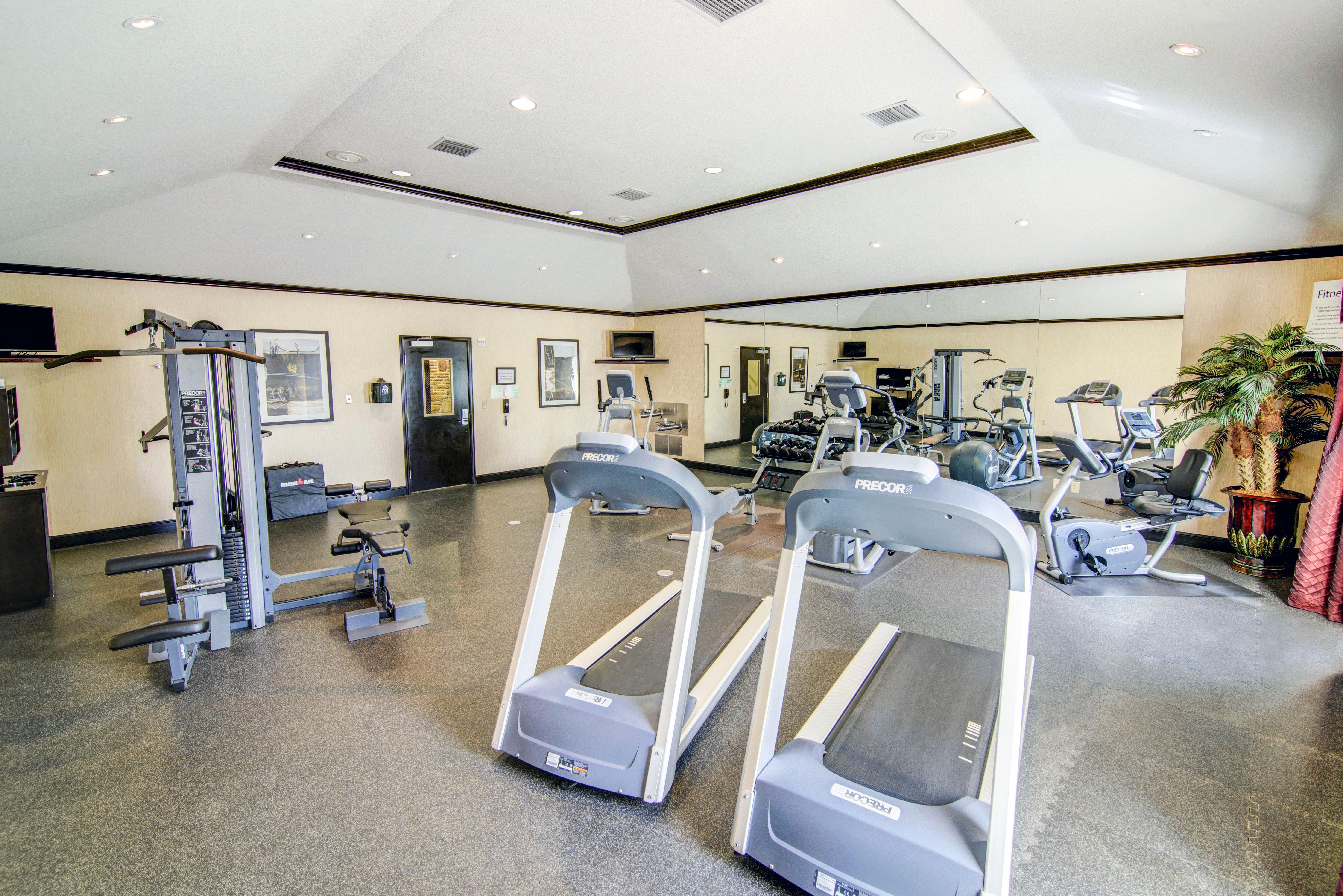 Holiday Inn Arlington Northeast By Ihg Buitenkant foto