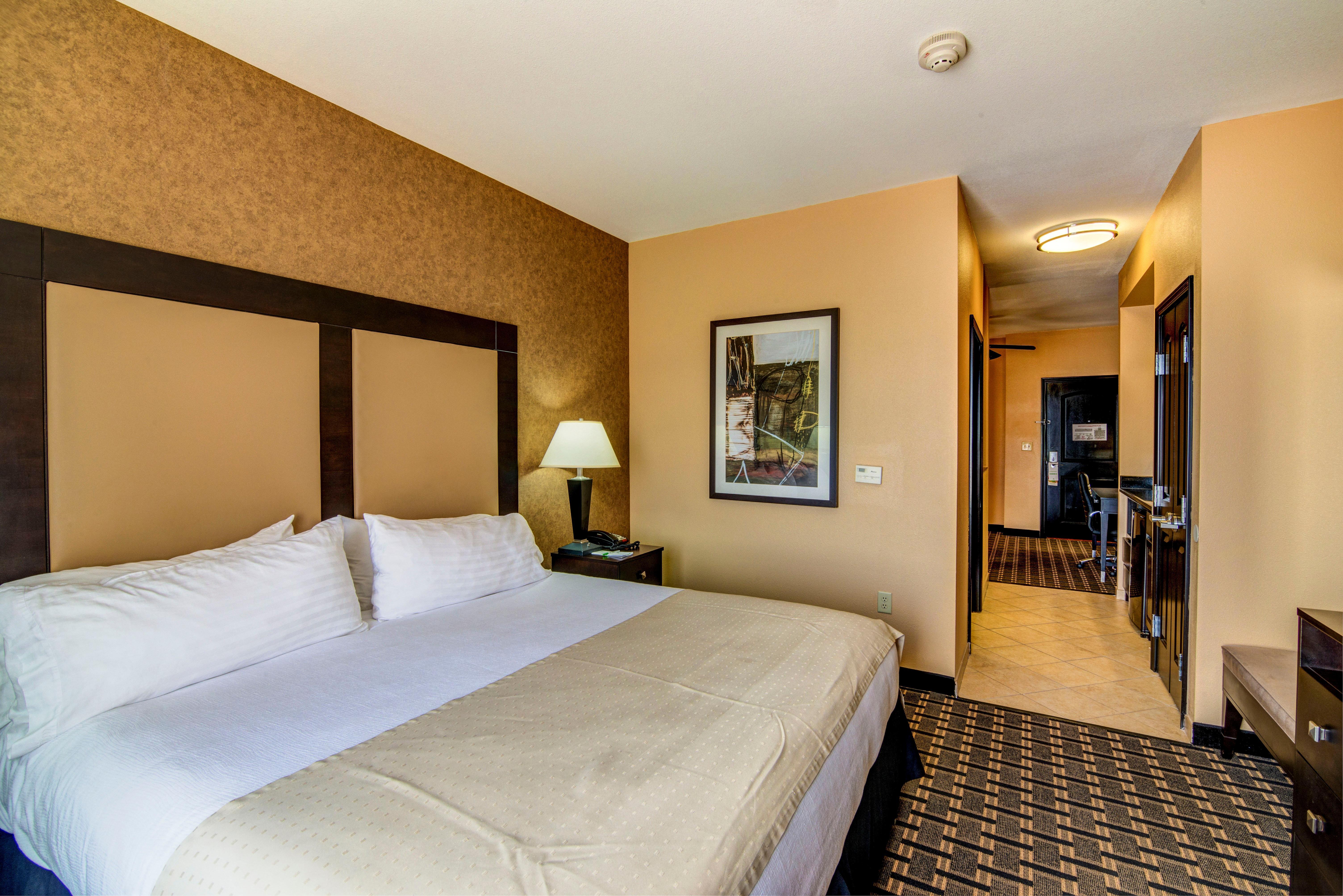 Holiday Inn Arlington Northeast By Ihg Buitenkant foto