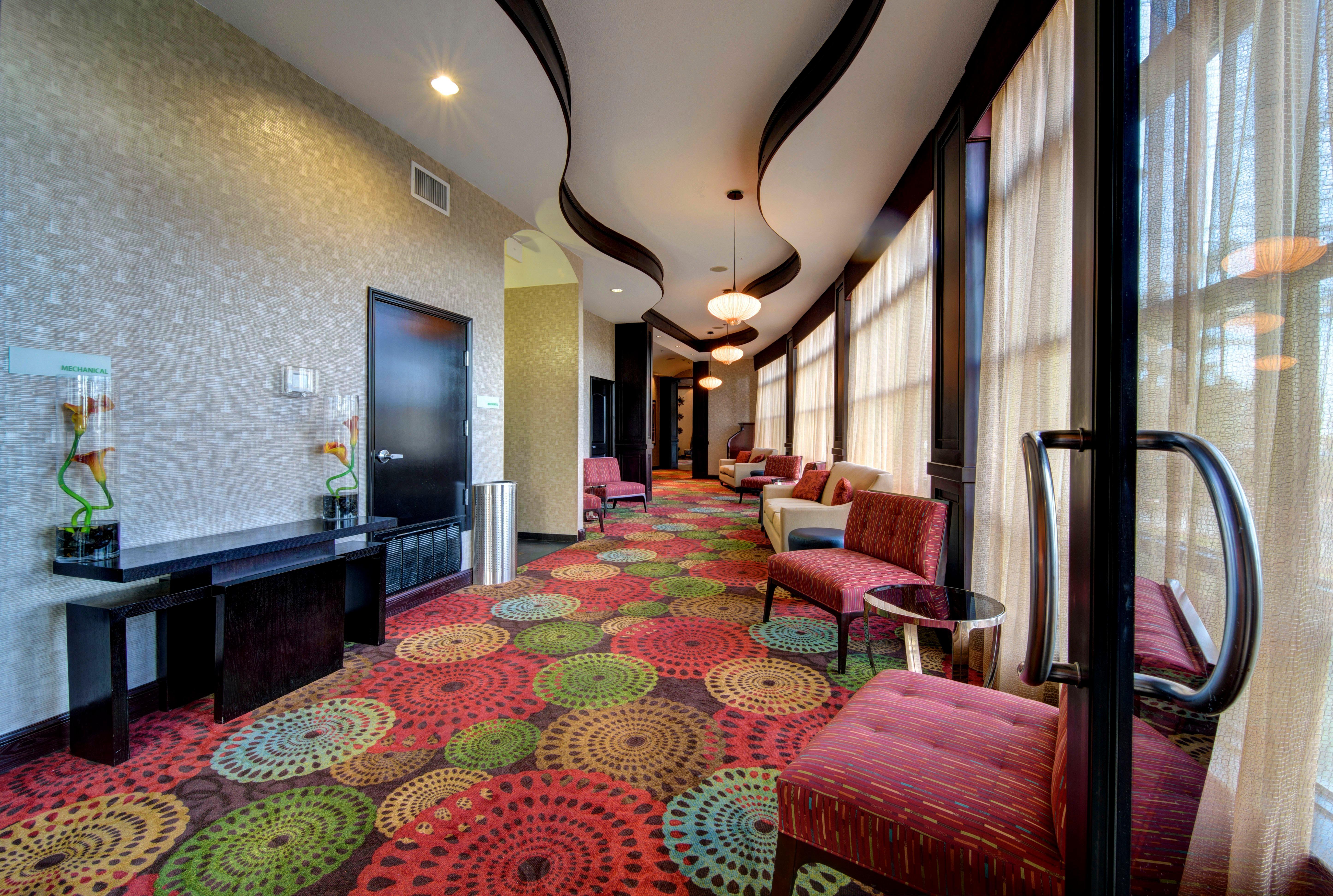Holiday Inn Arlington Northeast By Ihg Buitenkant foto