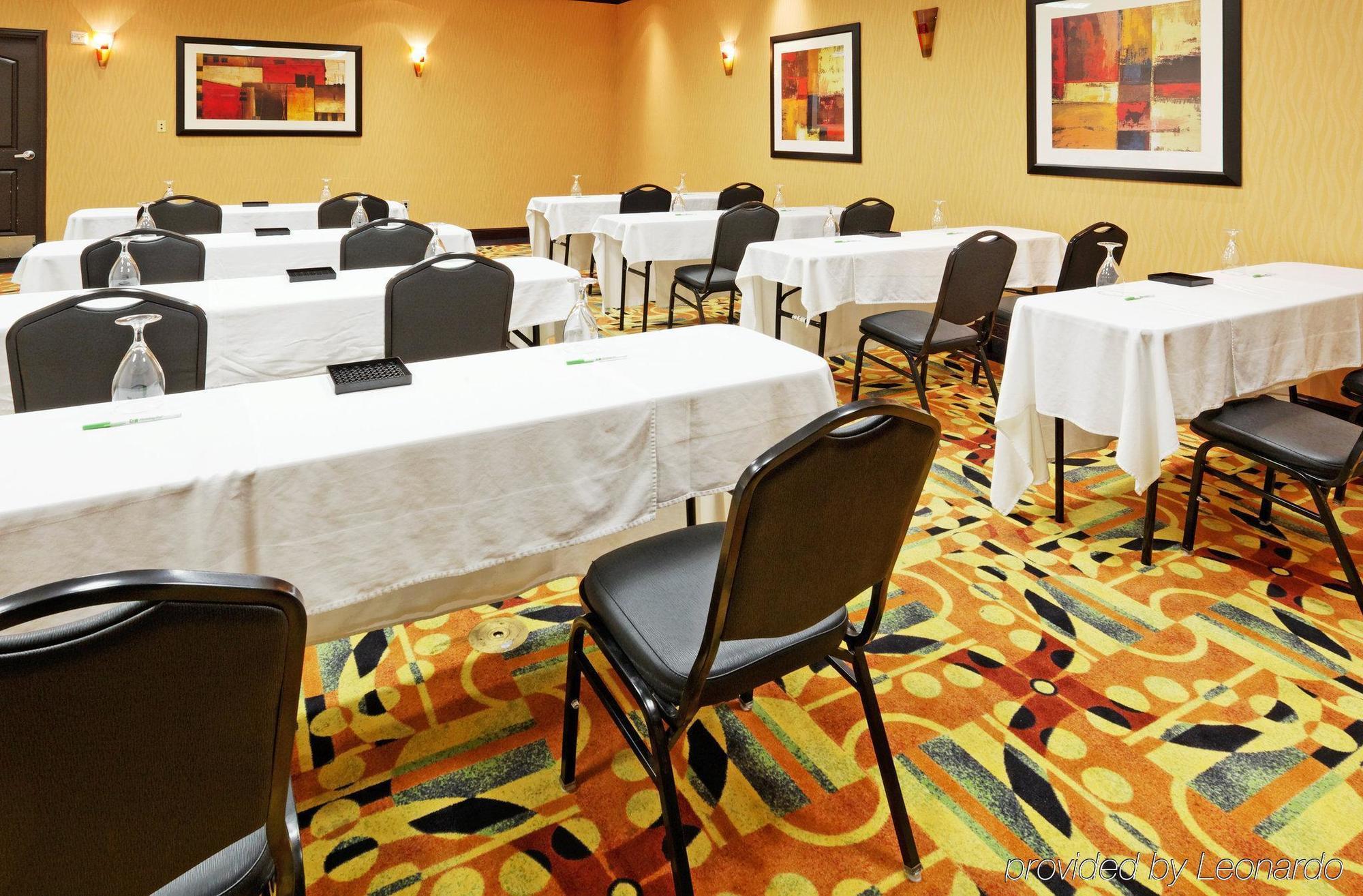 Holiday Inn Arlington Northeast By Ihg Faciliteiten foto