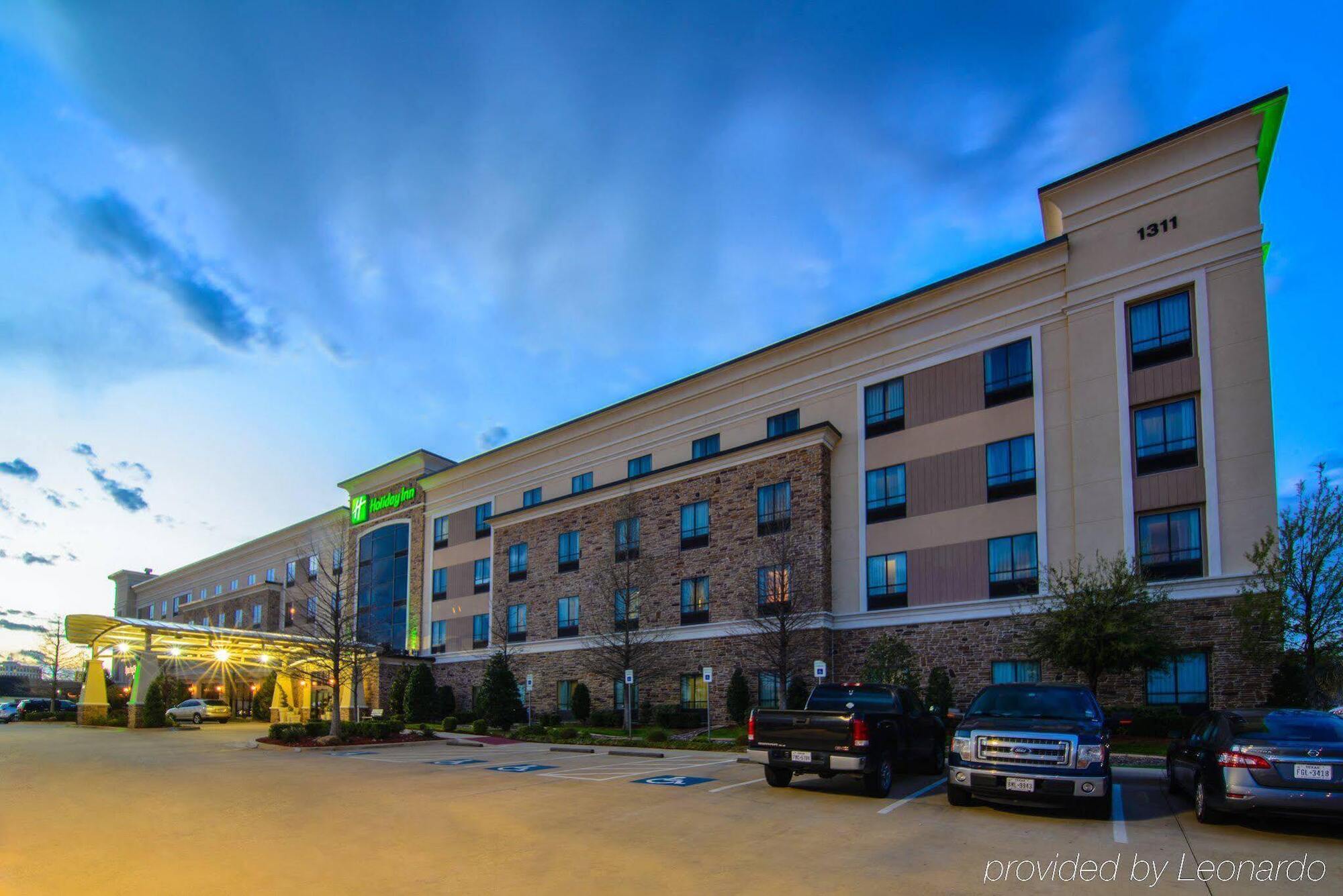 Holiday Inn Arlington Northeast By Ihg Buitenkant foto