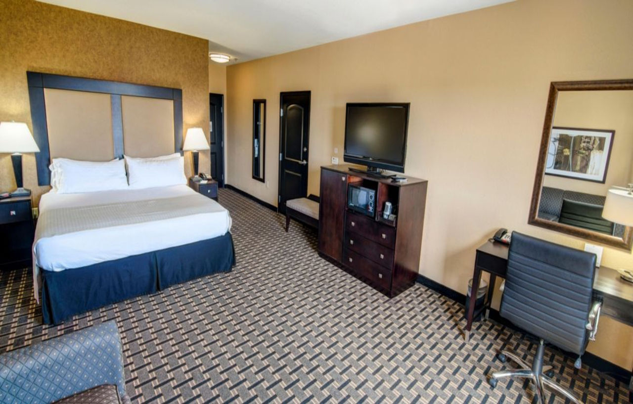 Holiday Inn Arlington Northeast By Ihg Buitenkant foto