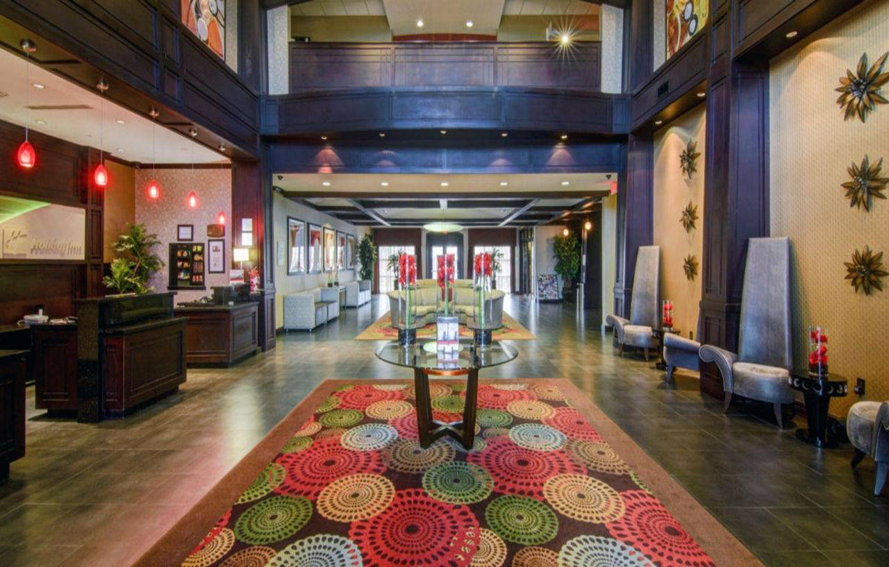 Holiday Inn Arlington Northeast By Ihg Buitenkant foto
