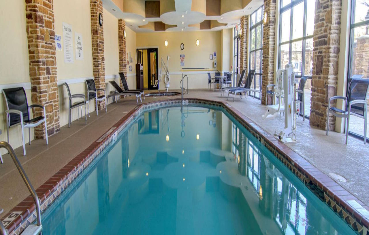 Holiday Inn Arlington Northeast By Ihg Buitenkant foto